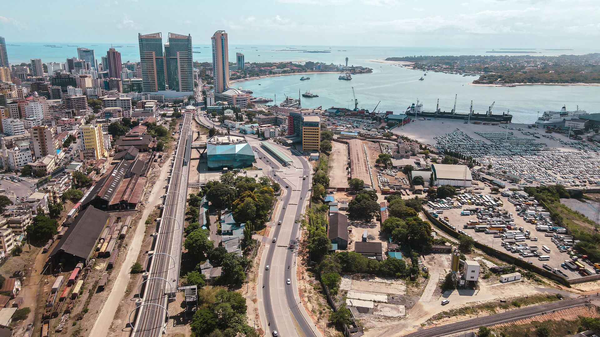 Dar es Salaam, harbor and city skyline